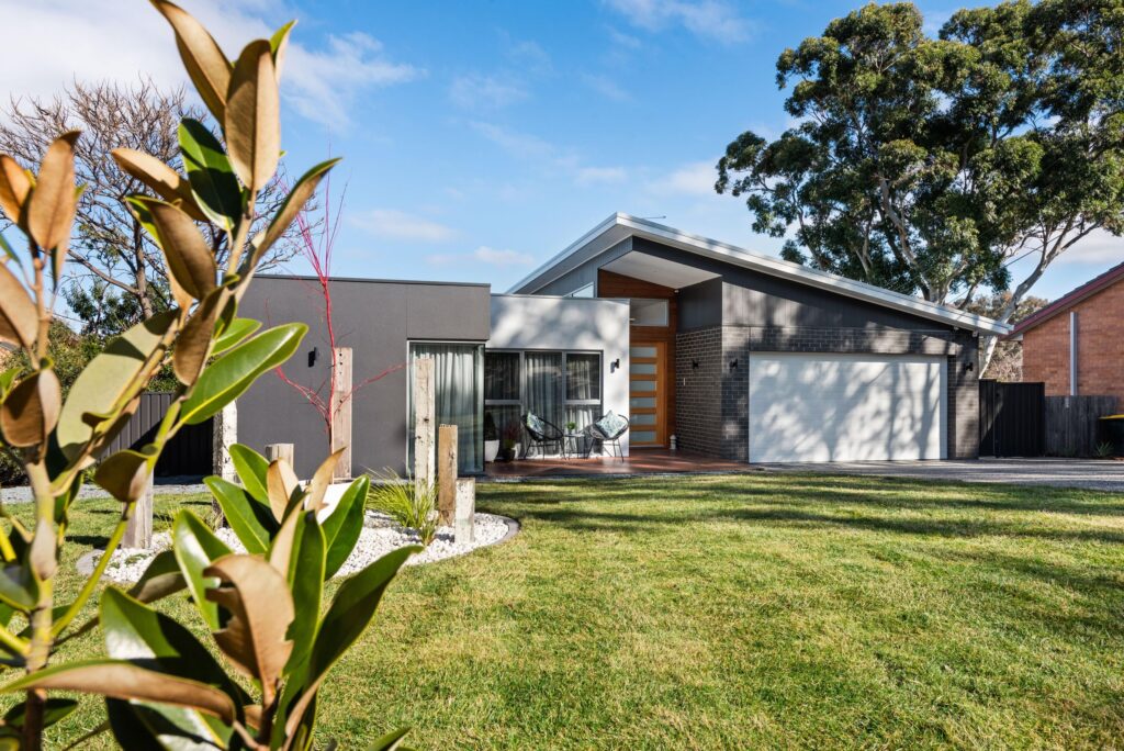 Sustainable and Energy-Efficient Custom Homes in Canberra